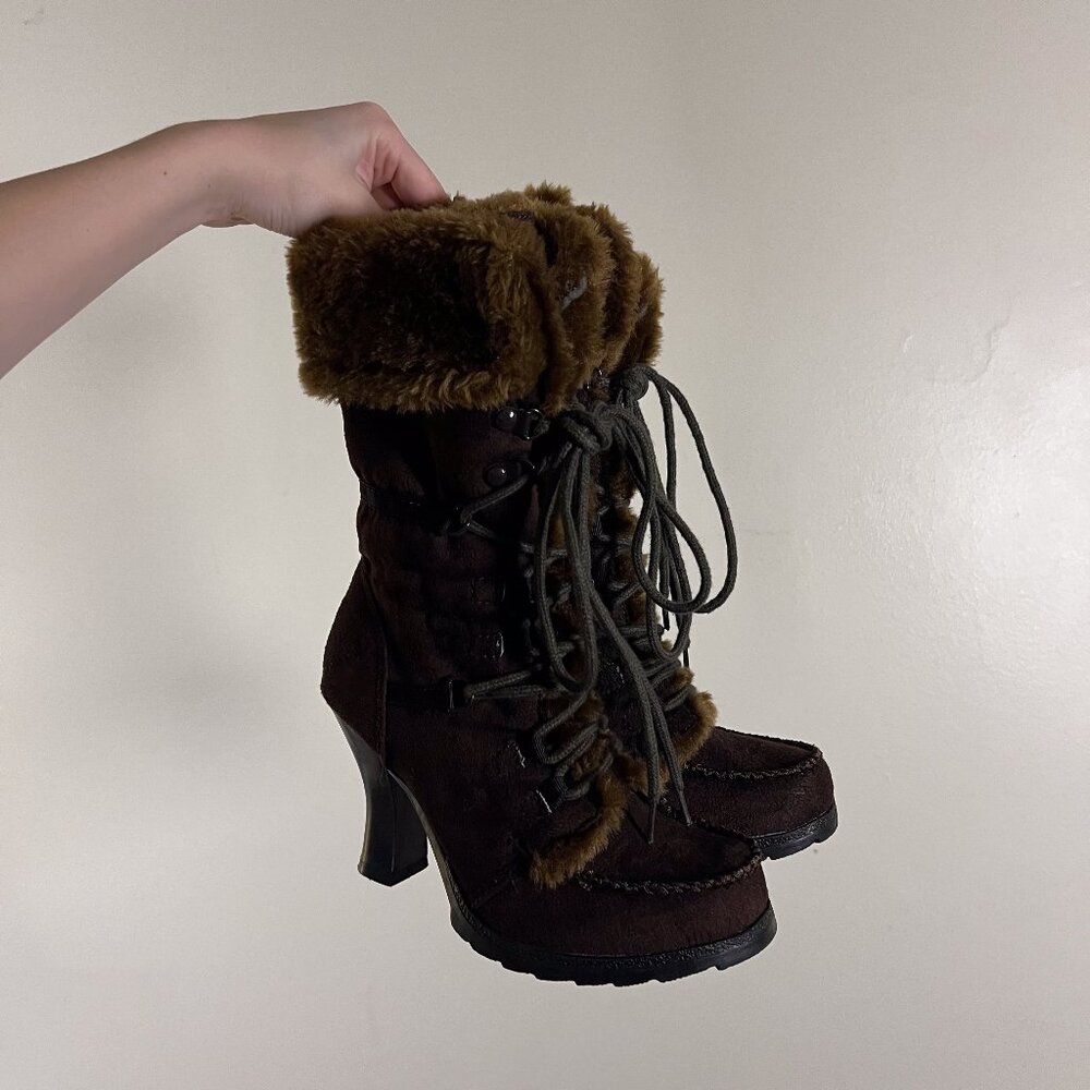 Vintage Y2K Soda Lace-Up Knee High Boots with Faux Fur Trim